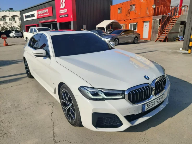 BMW 5-Series