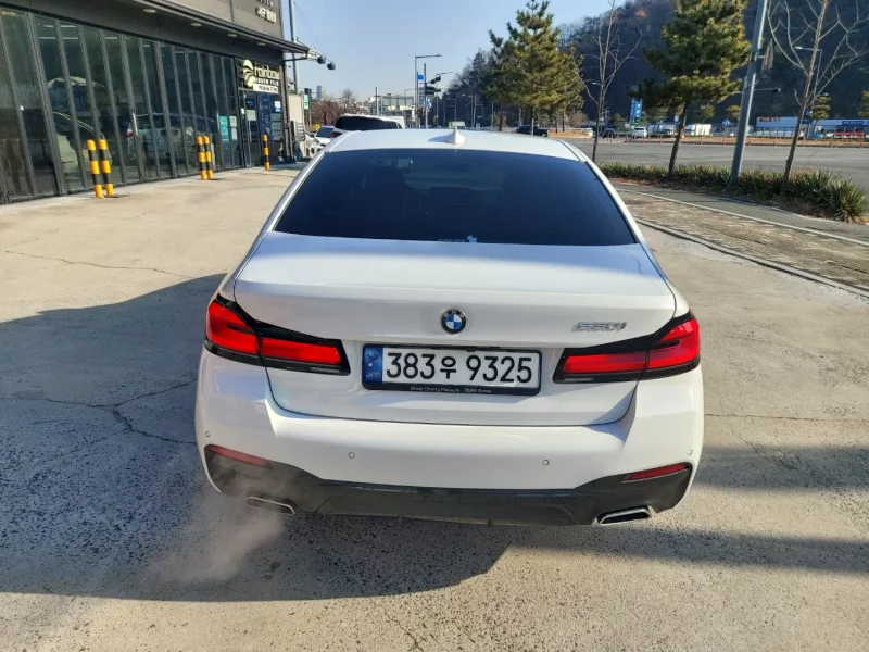 BMW 5-Series