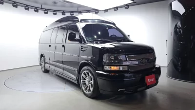 Chevrolet Express Van
