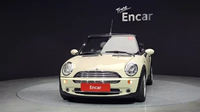 MINI Cooper Convertible