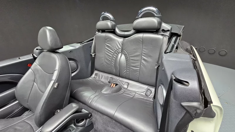 MINI Cooper Convertible