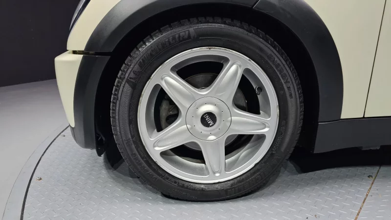 MINI Cooper Convertible