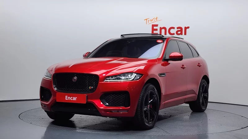 Jaguar F-PACE