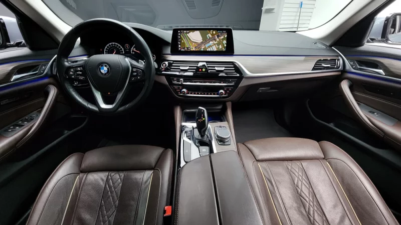 BMW 5-Series