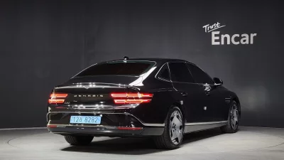 Genesis Electrified G80