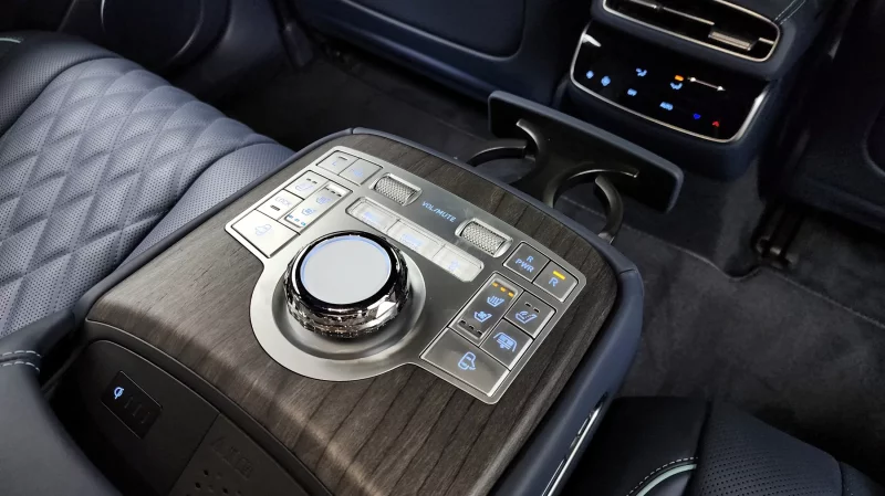 Genesis Electrified G80