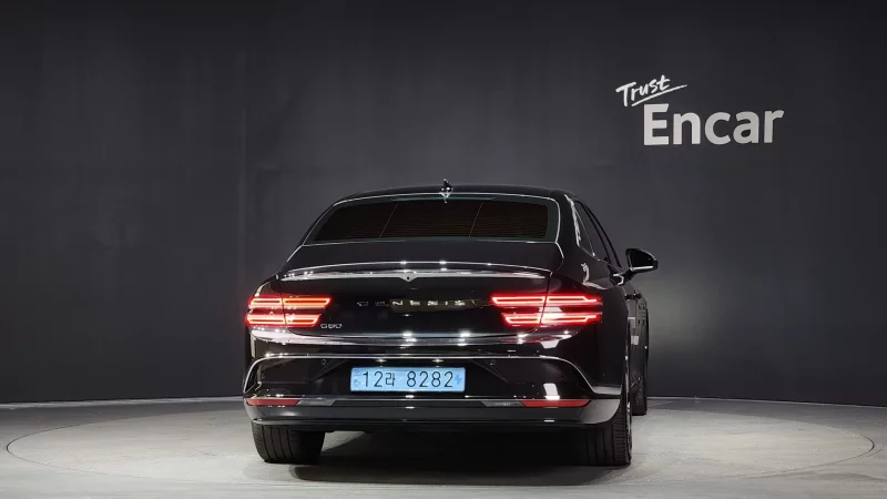 Genesis Electrified G80