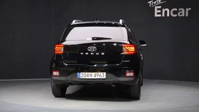 Hyundai Venue