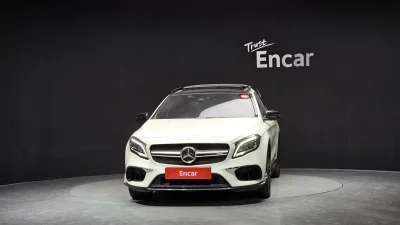 Mercedes-Benz GLA-Class