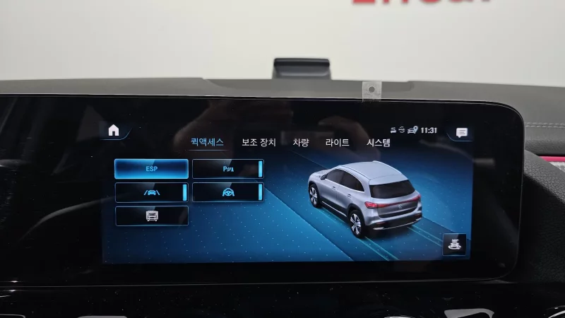 Mercedes-Benz EQA