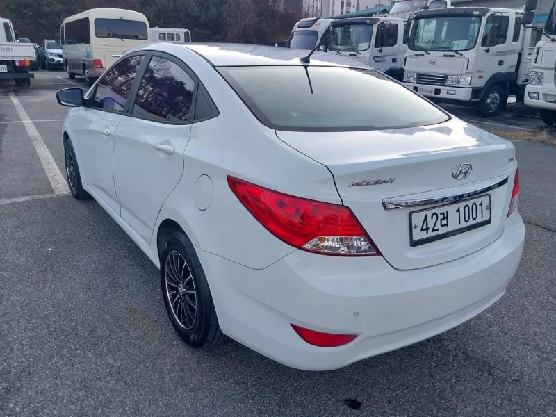 Hyundai Accent