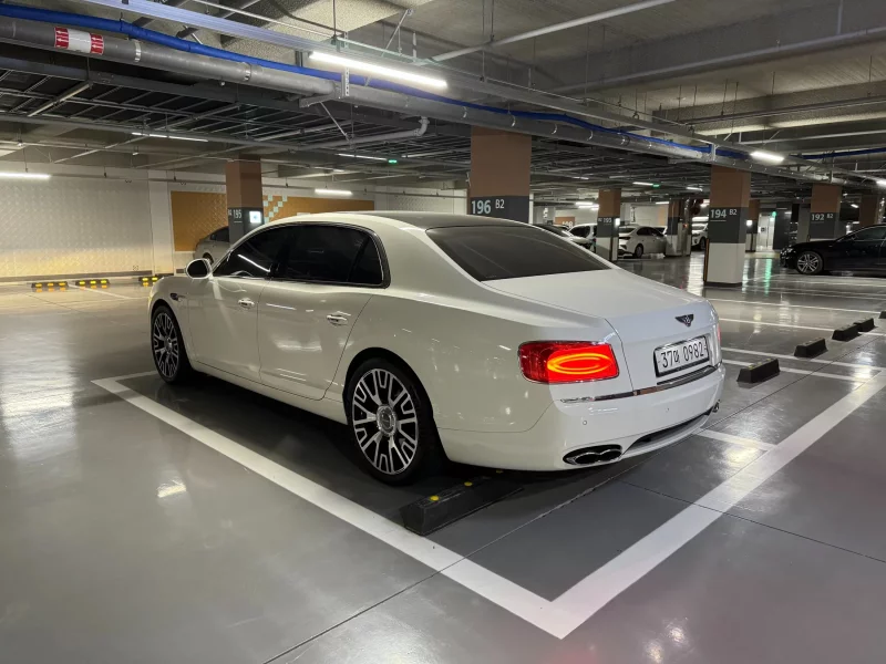 Bentley Flying Spur