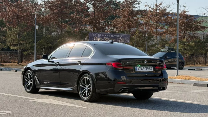 BMW 5-Series