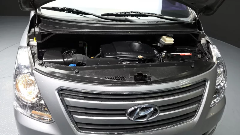 Hyundai Starex