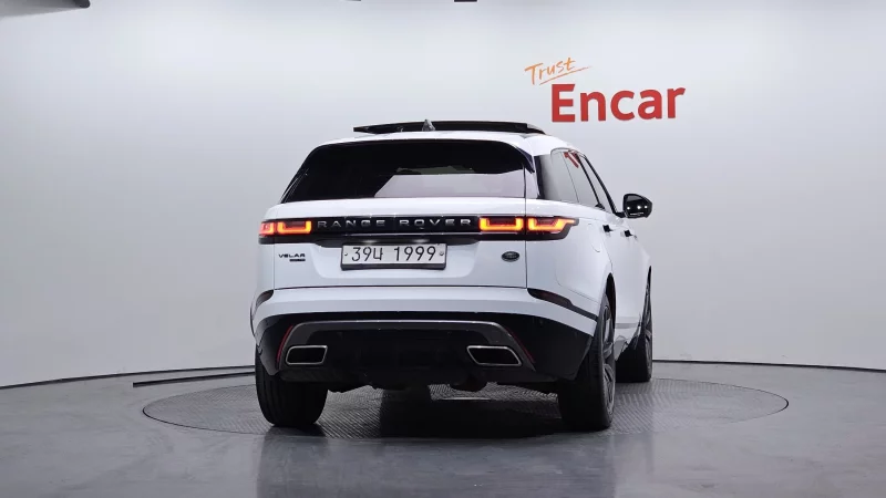 Land Rover RANGE ROVER VELAR