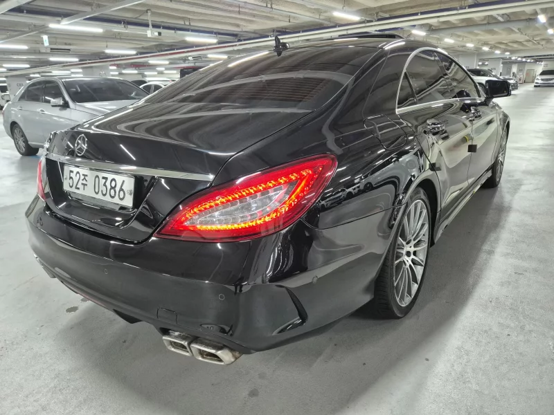 Mercedes-Benz CLS-Class