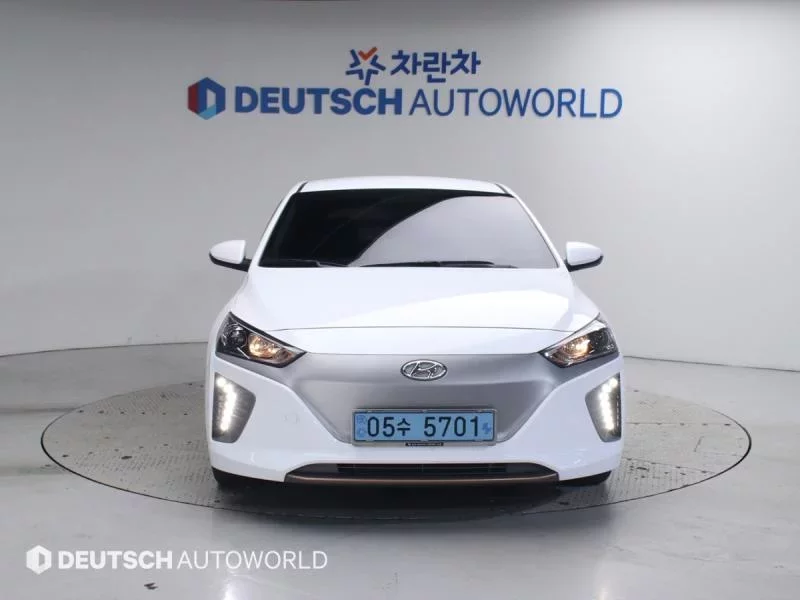 Hyundai Ioniq