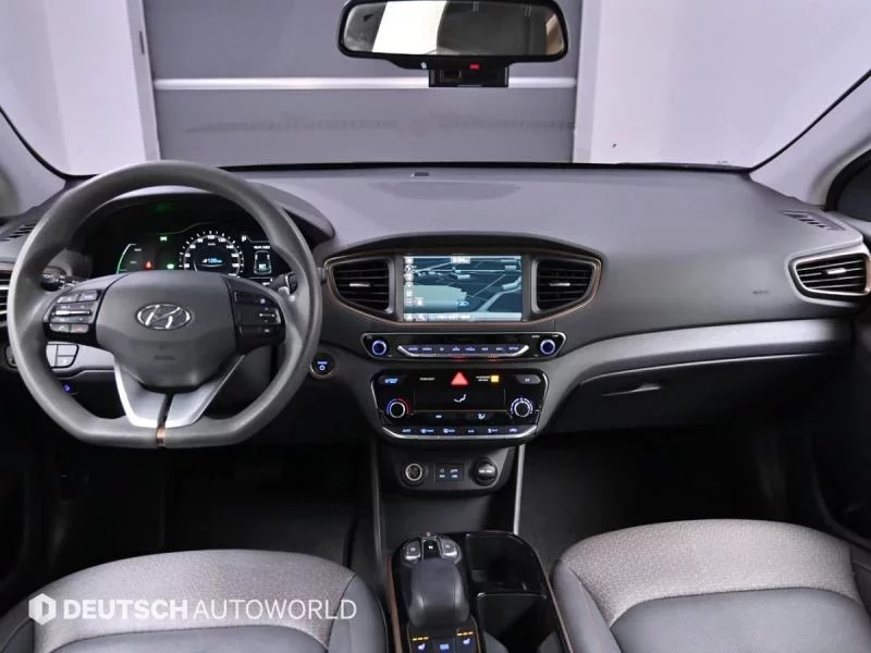 Hyundai Ioniq