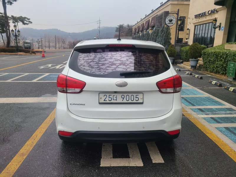 Kia Carens