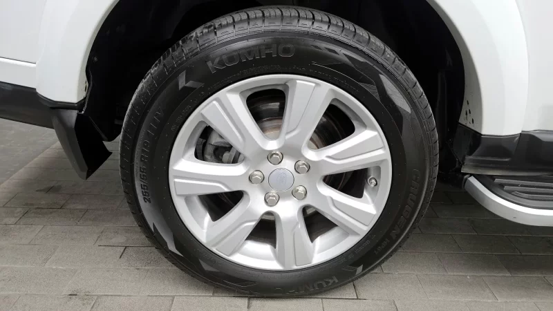 Land Rover DISCOVERY