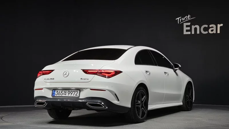 Mercedes-Benz CLA-Class