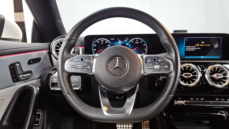 Mercedes-Benz CLA-Class