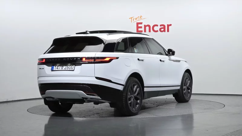 Land Rover RANGE ROVER VELAR