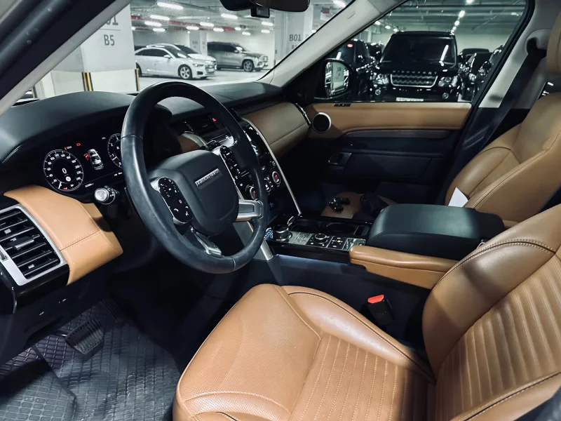 Land Rover DISCOVERY