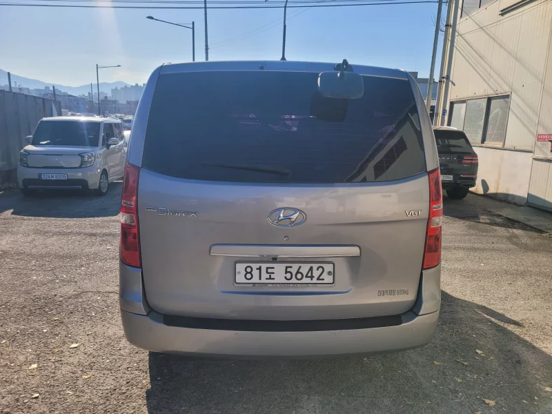 Hyundai Grand Starex