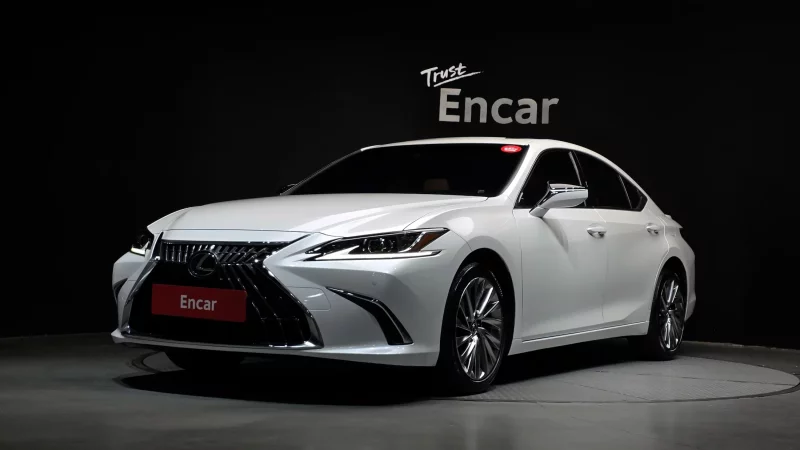 Lexus ES300h