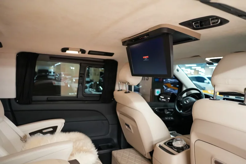 Mercedes-Benz V-Class