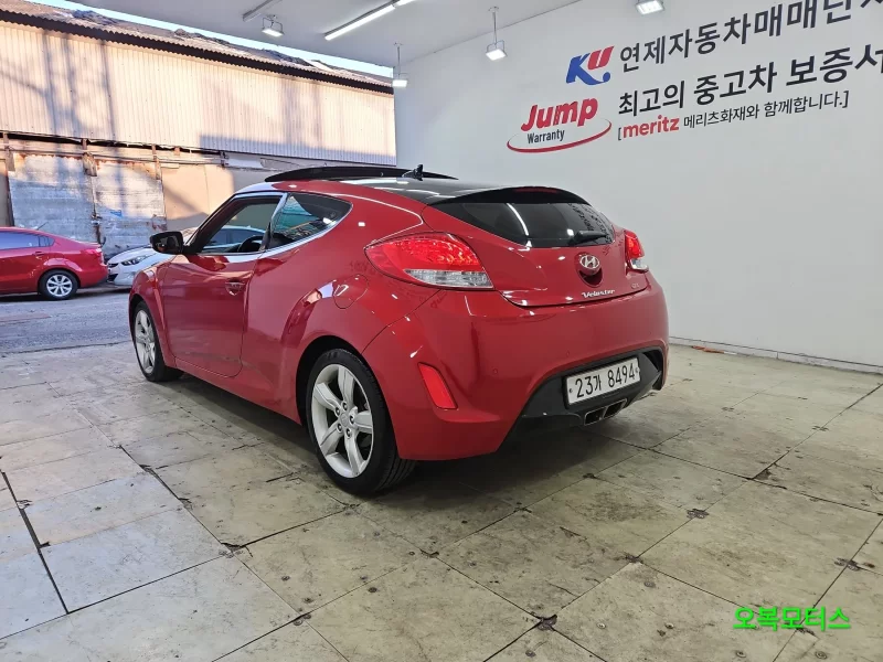 Hyundai Veloster