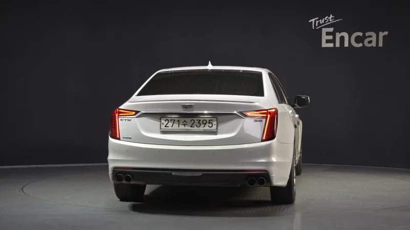 Cadillac CT6