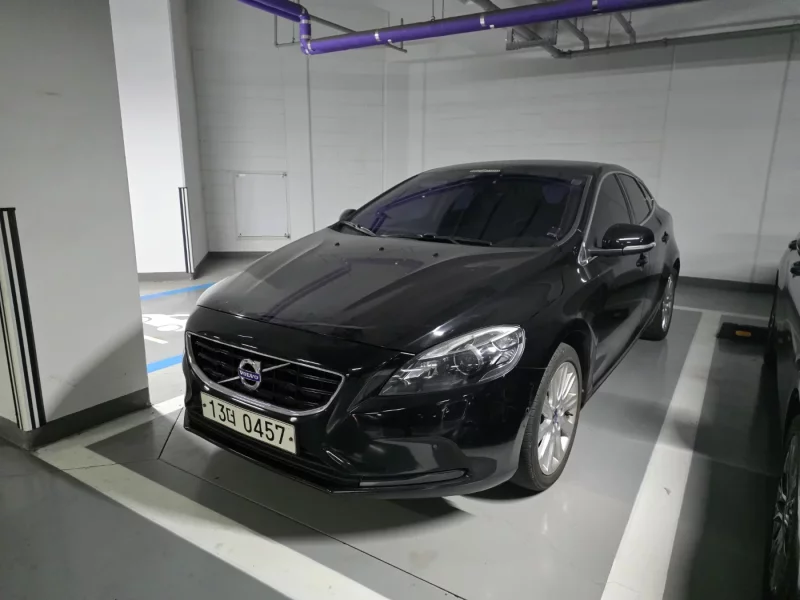 Volvo V40