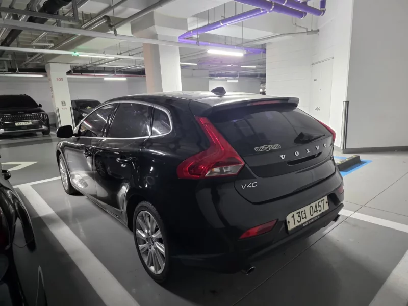 Volvo V40