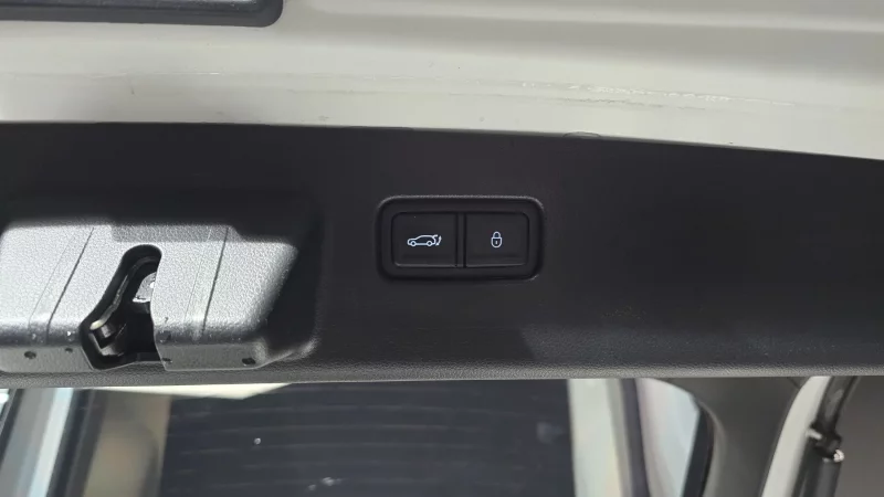 Genesis GV60