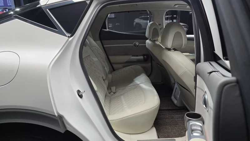 Genesis GV60