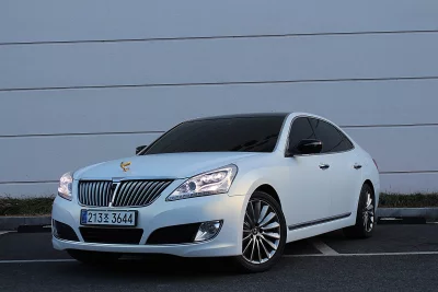 Hyundai Equus