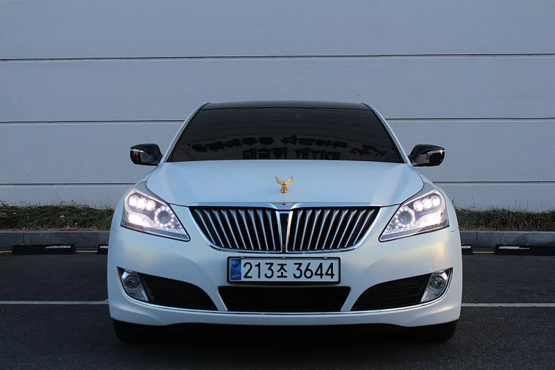 Hyundai Equus