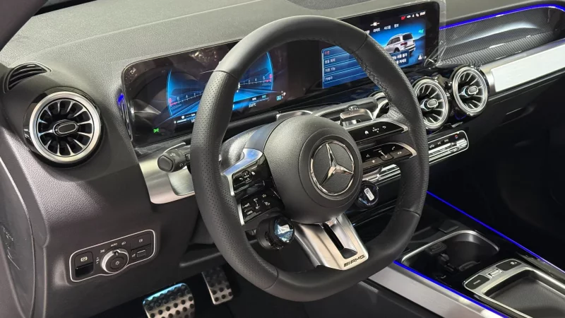 Mercedes-Benz GLB-Class