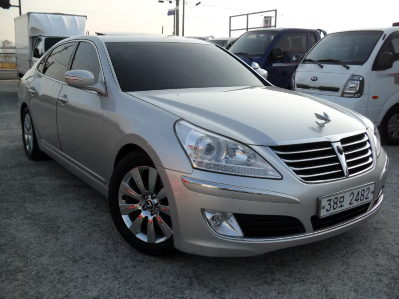 Hyundai Equus