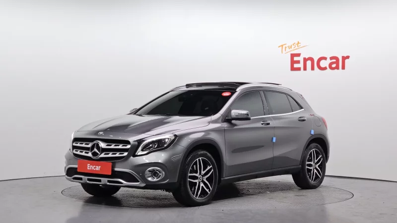 Mercedes-Benz GLA-Class