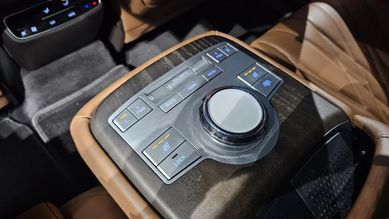 Genesis Electrified G80