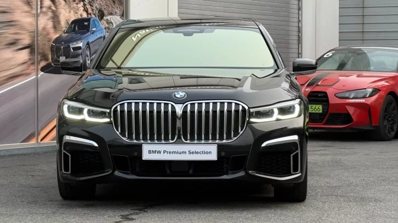 BMW 7-Series
