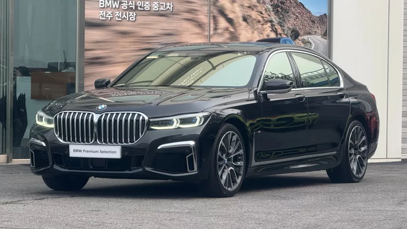 BMW 7-Series