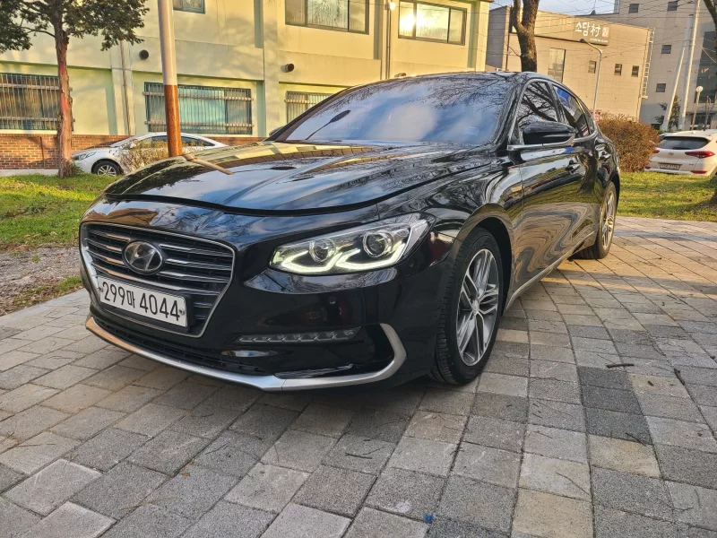 Hyundai Grandeur