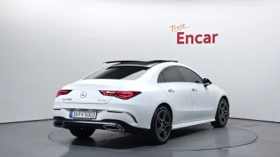 Mercedes-Benz CLA-Class