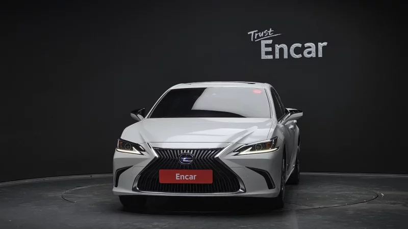 Lexus ES300h