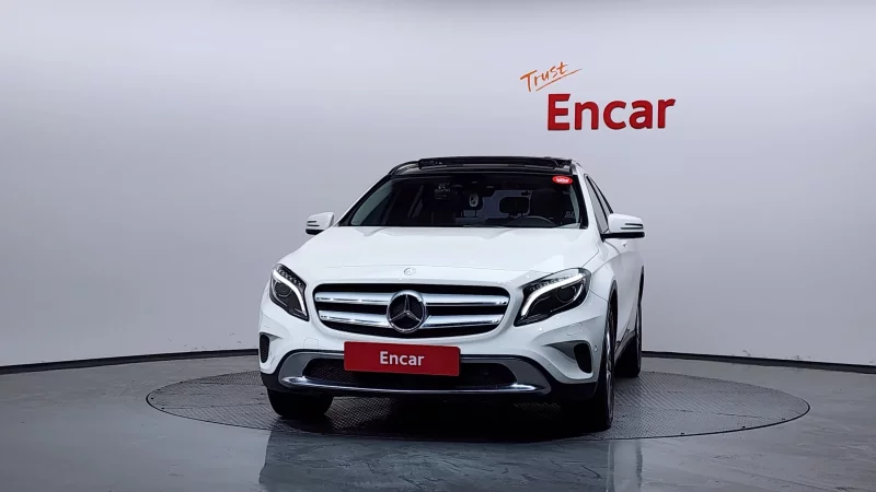 Mercedes-Benz GLA-Class