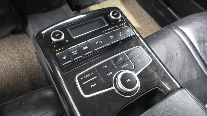 Kia K9